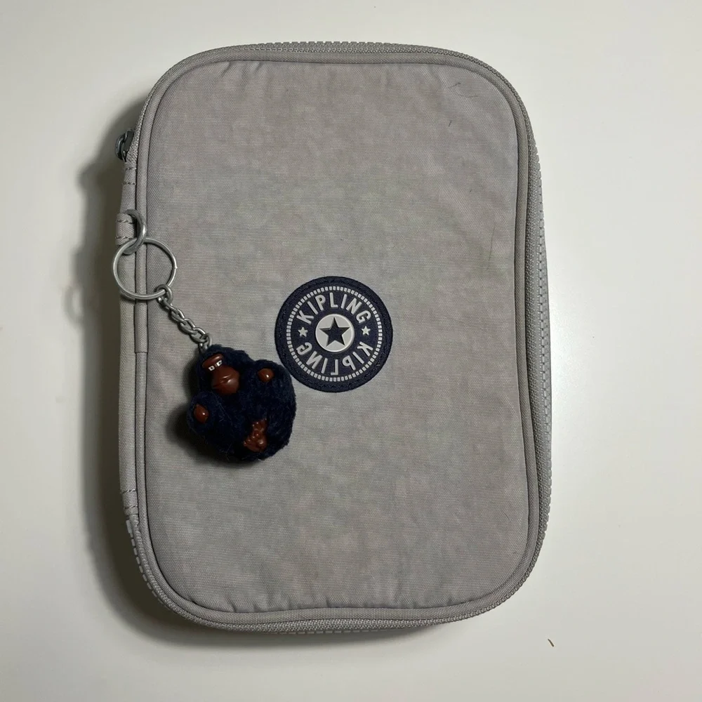 Kipling Case - Picture 2 of 4